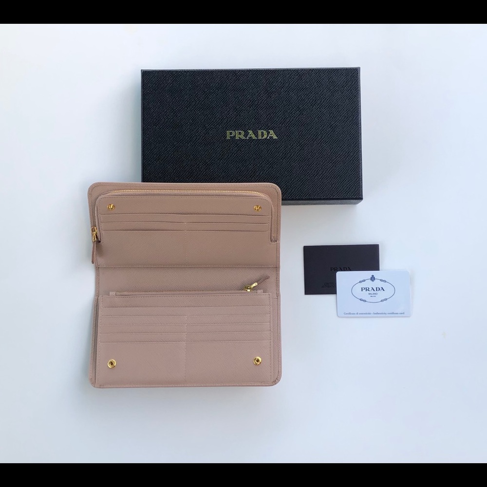 PRADA Saffiano Large Wallet - Picture 2 of 4